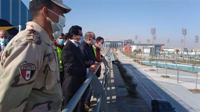 وزير الشباب يتابع تجهيزات الصالة المغطاة بالعاصمة الإدارية قبل انطلاق مونديال اليد