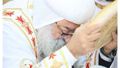 الأنبا تكلا يدشن تجديدات بكنيسة أكاراس السائح|صور