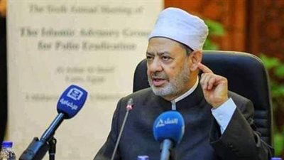 تضحيات يومية.. رسالة شيخ الأزهر للطواقم الطبية