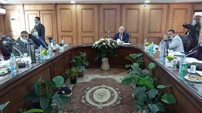 جامعة العريش: تعظيم الاستفادة من المشروعات الإنتاجية | صور