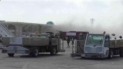 العدد مرشح للزيادة.. ارتفاع ضحايا تفجير مطار عدن إلى 135 قتيلًا وجريحًا