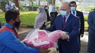 محافظ القاهرة يتفقد أعمال تطوير حديقة الطفل