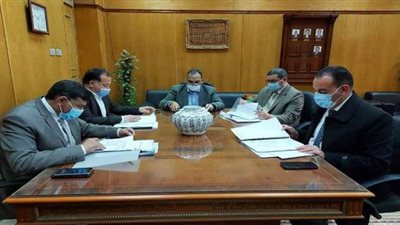 لجنة قيادات جامعة بنها تستقبل المتقدمين للوظائف الإشرافية