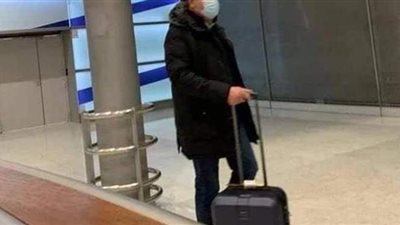 هجوم على رئيس وزراء تونس لقضاء عطلة رأس السنة في باريس | صورة