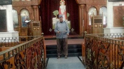 تعقيم كنائس غرب المنصورة للتصدي لفيروس كورونا | صور