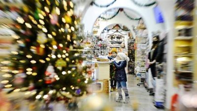 11 منطقة زمنية بفارق ساعة.. كم مرة تحتفل روسيا بعيد رأس السنة خلال 24 ساعة؟