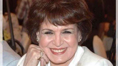 طاردت تذكرتين لحفل من القاهرة للإسكندرية.. سميرة أحمد تروي ذكريات ليلة رأس السنة