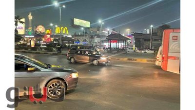 هدوء في شوارع المهندسين وإقبال على محال الحلويات في ليلة رأس السنة | صور