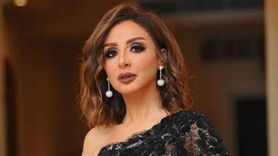 أنغام تبدأ حفل رأس السنة بمدينة الشارقة في الإمارات | فيديو