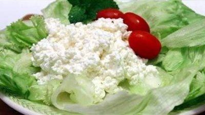 سر الجبنة القريش.. الوجبة الأساسية في الدايت