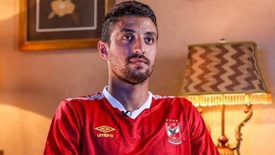 طبيب الأهلي يحدد موعد انتظام 