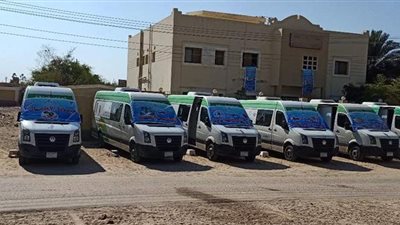 37 قافلة طبية وتوقيع الكشف على 54 ألف مواطن بالمنيا في 2020