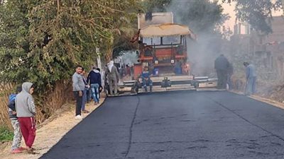 الانتهاء من رصف طريق الشيخ عون الله بأسيوط |صور