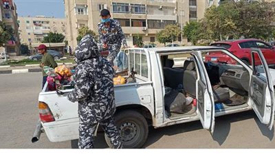 إزالة إشغالات ٢٢ بائعا متجولا من شوارع الإسماعيلية | صور