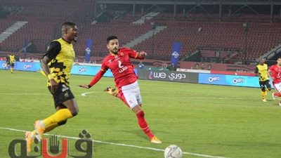 15 دقيقة.. الأهلي يبحث عن الهدف الأول أمام دجلة