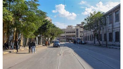 إخلاء سوقي الجمعة والحمام بحي غرب الإسكندرية | صور