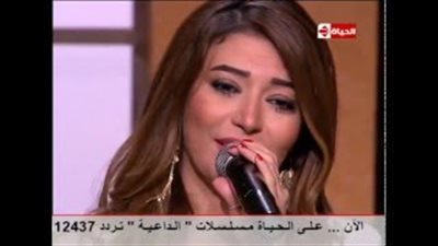 بالفيديو.. غادة رجب تغني «لما النسيم» للكينج