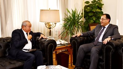 وزير الإسكان يستقبل نجيب ساويرس لمناقشة فرص الاستثمار العقاري