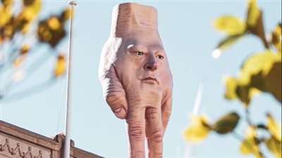 تمثال يثير ذعر المارة في نيوزيلندا (صور)