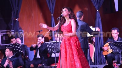 بالصور.. «أنغام» تتألق في ثالث فقرات حفل «سيتي ستار»