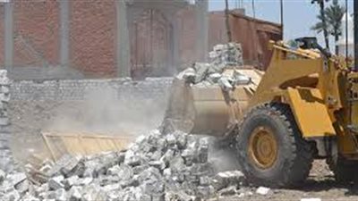 إزالة 49 حالة تعد على الأراضي الزراعية بشبرا الخيمة