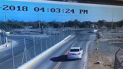 «باص» يتعرض لحادث مروع بسبب السرعة الجنونية في عمان (فيديو)