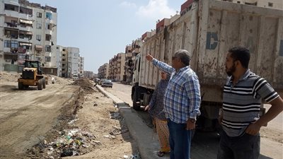 سحب تجمعات المياه بمنطقتي 