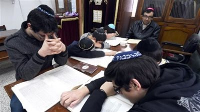 مدارس الكيان الصهيوني في فلسطين مفرخة للإرهاب