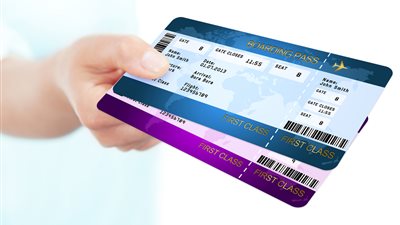 ٣ طرق لحجز تذكرة الطيران بسعر منخفض