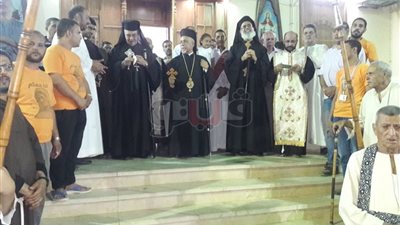 مطارنة الكاثوليك يصلون دورة السيدة العذراء بدرنكة