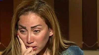 خبراء إعلام يوضحون سقطات ريهام سعيد المهنية في واقعة «اختطاف الأطفال».. فبركة الوقائع وعدم الالتزام بالوثائق والأرقام الحقيقية للظاهرة.. وتضليل الجمهور أبرز تجاوزات الشرف الإعلامي