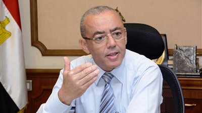 وزير الطيران: «مينفعش يكون عندي مطار ومعنديش ركاب»