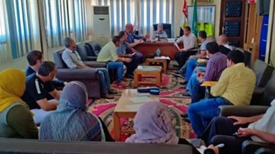 وفد وزارة التخطيط والإصلاح الإداري يتفقد جمصة