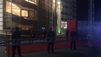 التجهيزات النهائية لاحتفالية مهرجان أفلام المرأة بأسوان