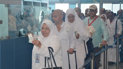 مصر للطيران: عودة ٣٣ ألف حاج على متن ١٥٢ رحلة