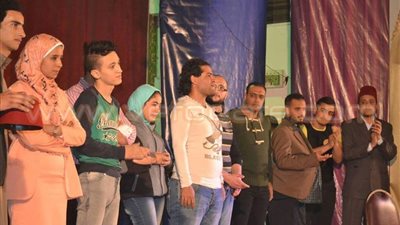 بالصور.. علاء مرسي يعرض بروفة «مجانين في قناة فضائية»