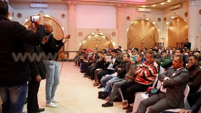 بالصور.. «إرميها البحر أولى بيها» تطلق حملة للتوعيه بالإسكندرية