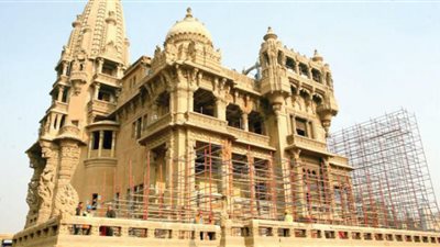 الحكومة تنفي تغيير الألوان الأصلية لقصر البارون الأثري