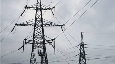 قطع الكهرباء عن 4 مناطق وآبار زراعية في الوادى الجديد.. السبت