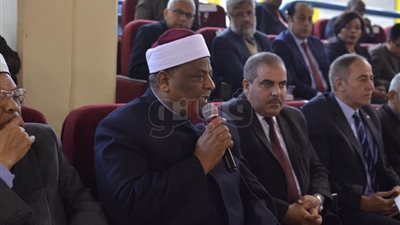 عباس شومان يشارك في حفل افتتاح أولمبياد الأزهر باستاد القاهرة