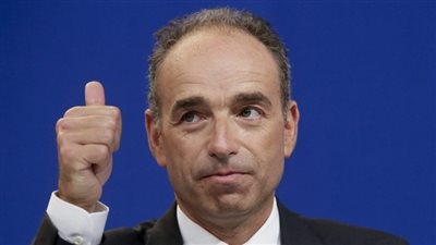 مرشح يميني جديد للانتخابات الرئاسية الفرنسية