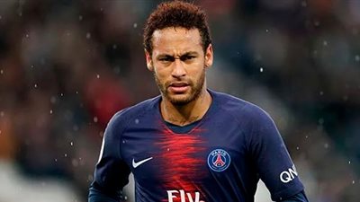 وفد من ريـال مدريد يتوجه لفرنسا لإنهاء صفقة نيمار