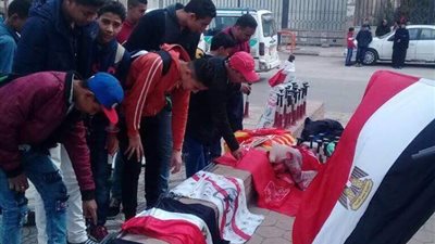 جماهير المقاصة في ستاد الفيوم للسفر إلى القاهرة (فيديو وصور)