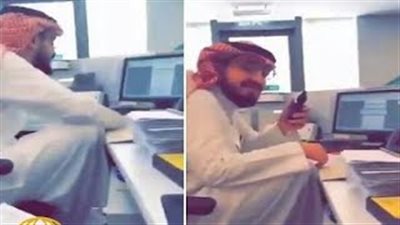 رد فعل موظف تحداه زميله بالتدخين في المكتب بعد دخول المدير (فيديو)