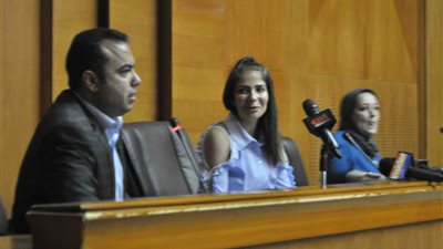 18 صورة ترصد تفاصيل ندوة منى زكي في مهرجان أسوان