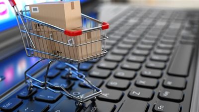 فوائد قانون التجارة الإلكترونية.. تحصيل الضرائب وحماية المواطن 