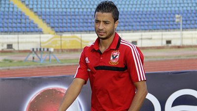 طبيب الأهلي يوضح سبب غياب باسم على عن تدريب الفريق