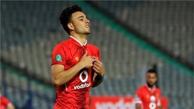 صلاح محسن يعزز تقدم الأهلي على 