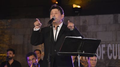 ٣ دقائق تلخص حفل هاني شاكر في مهرجان القلعة (فيديو وصور)