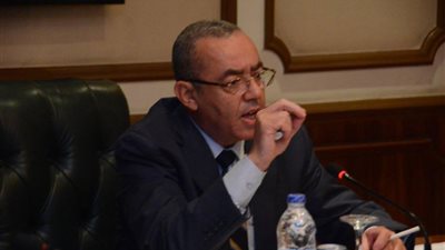 وزير الطيران يكشف آخر تطورات سقوط الطائرة الروسية.. روسيا تنفي تورط تركيا في الحادث.. كمال: نقل حطام الطائرة بالكامل لمطار القاهرة.. وإرسال آخر 7 ثوان للتحليل في ألمانيا.. وجميع السيناريوهات مطروحة